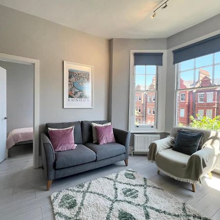 2 Bedroom Apartment In South Hampstead Лондон Экстерьер фото